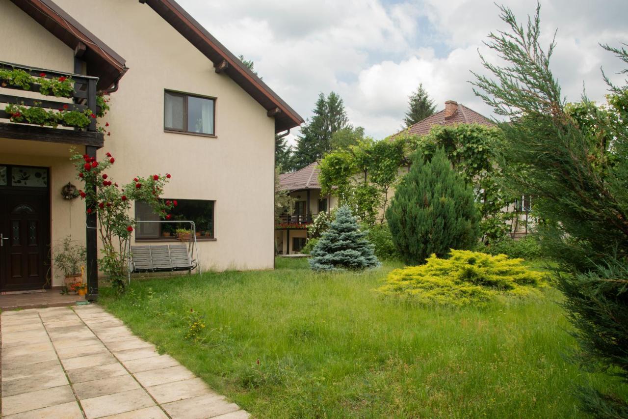Andra's House 4*